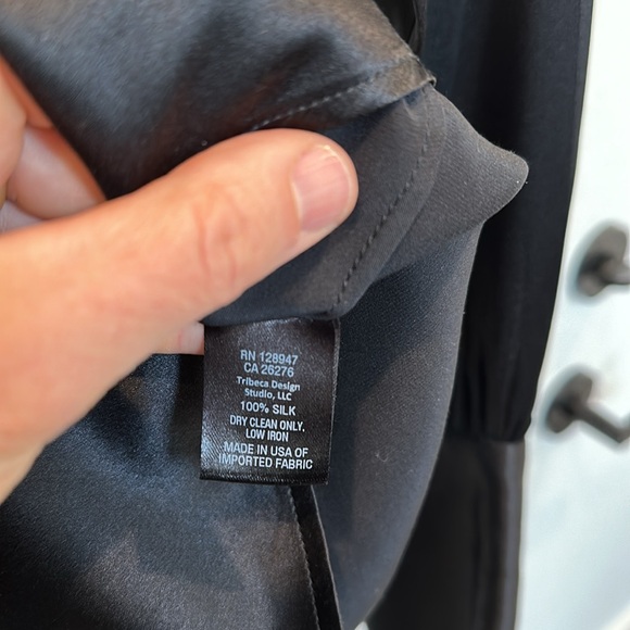 Nili Lotan Silk Pajama style Blouse - Picture 8 of 9